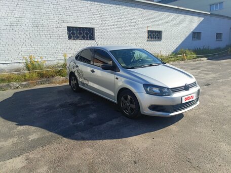 2015 Volkswagen Polo V, серебристый, 750000 рублей, вид 1