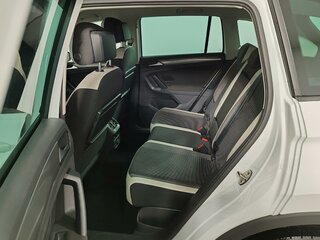 2020 Volkswagen Tiguan II, белый, 2750000 рублей, вид 4