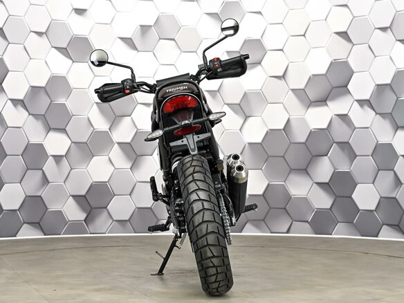 2026 Triumph Scrambler, чёрный, 695000 рублей - вид 5