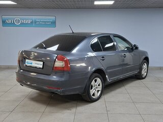 2011 Skoda Octavia DSG7 II (A5) Рестайлинг, серый, 457000 рублей, вид 5