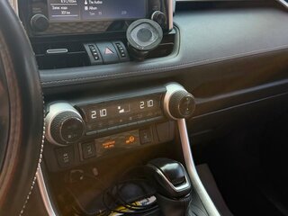 2021 Toyota RAV4 V (XA50), белый, 3250000 рублей, вид 5