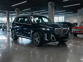 2024 BMW X5 Long 30Li IV (G05/G18) Рестайлинг, чёрный, 8950000 рублей, вид 2