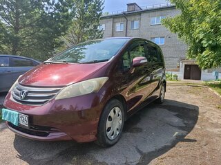 2010 Honda Freed I, красный, 1000000 рублей, вид 1