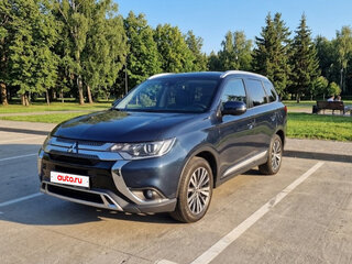 2019 Mitsubishi Outlander III Рестайлинг 3, синий, 1850000 рублей, вид 1