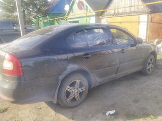 2013 Skoda Octavia II (A5) Рестайлинг, чёрный, 438000 рублей, вид 2