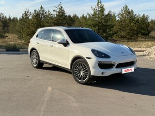 2010 Porsche Cayenne II (958), белый, 2050000 рублей, вид 2