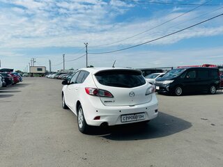 2012 Mazda 3 II (BL) Рестайлинг, белый, 1059000 рублей, вид 4