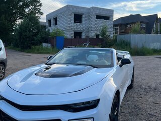 2019 Chevrolet Camaro VI Рестайлинг, белый, 3500000 рублей, вид 3