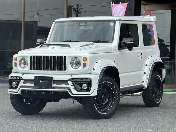 2022 Suzuki Jimny Sierra IV, белый