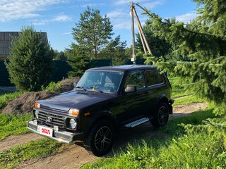 2016 Lada (ВАЗ) 2121 (4x4) I Рестайлинг, фиолетовый, 600000 рублей, вид 1