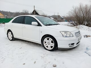 2005 Toyota Avensis II, белый, 600000 рублей, вид 2