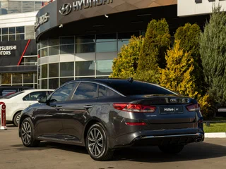2019 Kia Optima IV Рестайлинг, серый, 1748000 рублей, вид 5