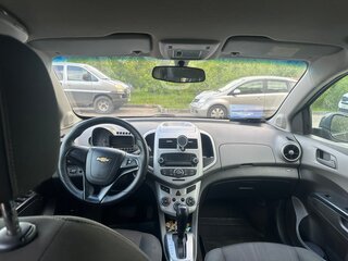 2013 Chevrolet Aveo II, чёрный, 550000 рублей, вид 4