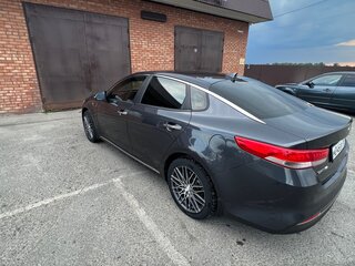 2016 Kia Optima IV, серый, 1850000 рублей, вид 5