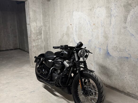 2011 Harley-Davidson Sportster 1200, чёрный - вид 4