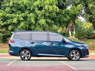 2021 GAC Trumpchi M6 Pro, синий, 2750000 рублей, вид 4