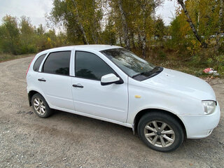 2013 Lada (ВАЗ) Kalina I, белый, 270000 рублей, вид 2