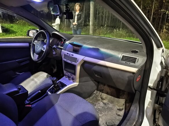 2008 Opel Astra H Рестайлинг, белый, 380000 рублей - вид 9