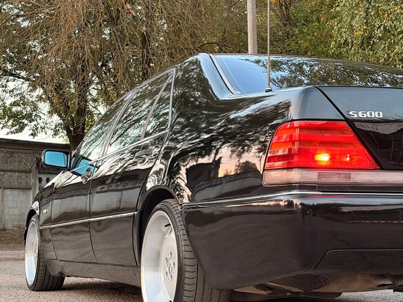 1994 Mercedes-Benz S-Класс 320 Long 5-speed III (W140), чёрный - вид 19