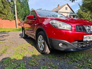 2012 Nissan Qashqai I Рестайлинг, красный, 1150000 рублей, вид 2