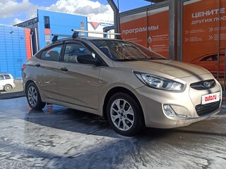 2014 Hyundai Solaris I Рестайлинг, белый, 870000 рублей, вид 5
