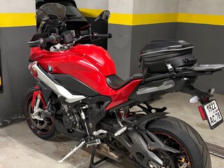 2021 BMW S 1000 XR, красный, 1595000 рублей, вид 5