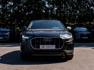 2022 Audi Q8 45 TDI I (4M), чёрный, 5929000 рублей, вид 3