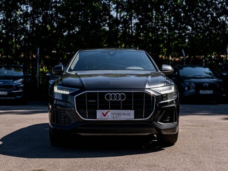 2022 Audi Q8 45 TDI I (4M), чёрный, 5970000 рублей, вид 3