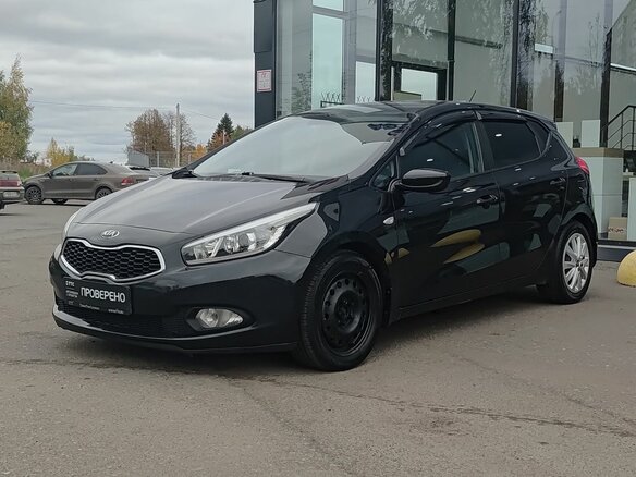 2013 Kia Ceed II, чёрный