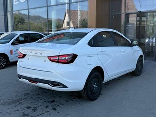 2026 Lada (ВАЗ) Vesta I Рестайлинг (NG), белый, 1735000 рублей, вид 4