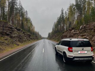 2015 Skoda Yeti I Рестайлинг, белый, 1390000 рублей, вид 1