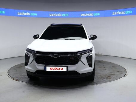 2023 Chevrolet Trax II, белый, 1870000 рублей, вид 2
