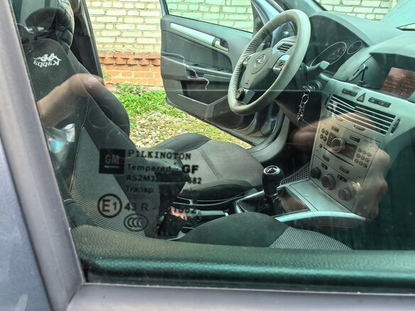 2011 Opel Astra H Рестайлинг, серебристый, 570000 рублей - вид 13