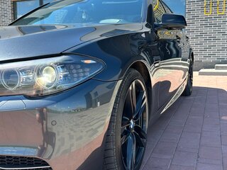 2013 BMW 5 серии M550d xDrive VI (F10/F11/F07), серый, 2600000 рублей, вид 5