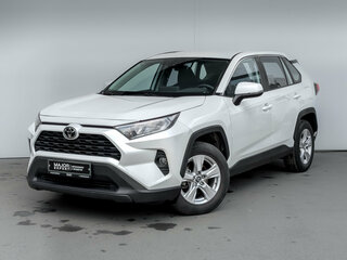 2021 Toyota RAV4 V (XA50), белый, 2700000 рублей, вид 1
