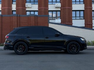 2020 Audi SQ7 I (4M) Рестайлинг, чёрный, 9900000 рублей, вид 4