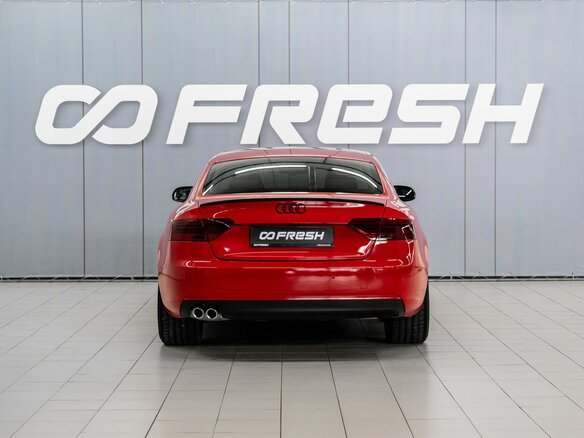 2014 Audi A5 I (8T) Рестайлинг, красный - вид 3