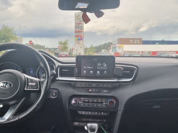 2019 Kia Ceed III, серый, 1430000 рублей - вид 10