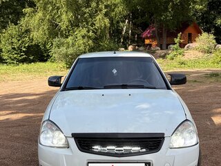 2013 Lada (ВАЗ) Priora I Рестайлинг, белый, 300000 рублей, вид 2