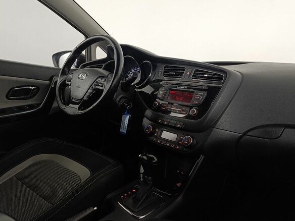 2014 Kia Ceed II, коричневый, 1380000 рублей - вид 10