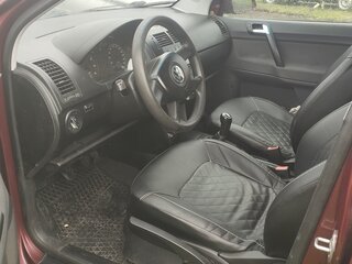 2005 Volkswagen Polo IV Рестайлинг, пурпурный, 367000 рублей, вид 5
