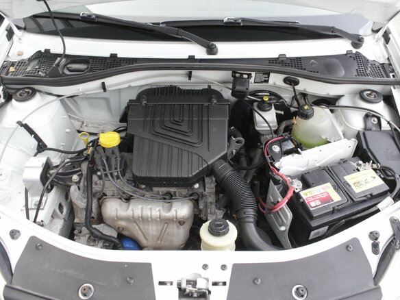 2013 Renault Sandero I, белый, 556000 рублей - вид 16