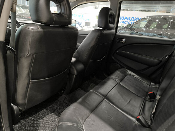 2004 Mitsubishi Outlander I, чёрный - вид 11
