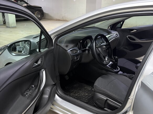 2018 Opel Astra ecoFLEX K, серый, 960000 рублей - вид 10