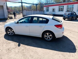 2012 Chevrolet Cruze I, белый, 650000 рублей, вид 2