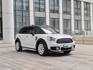 2020 Mini Countryman Cooper II, белый, 2010000 рублей, вид 3