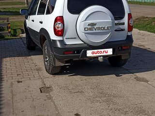 2019 Chevrolet Niva I Рестайлинг, белый, 750000 рублей, вид 4
