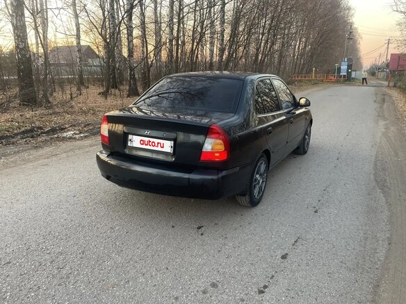 2008 Hyundai Accent ТагАЗ II, чёрный, 360000 рублей - вид 4