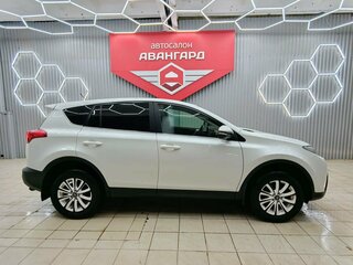 2014 Toyota RAV4 IV (XA40), белый, 1750000 рублей, вид 5