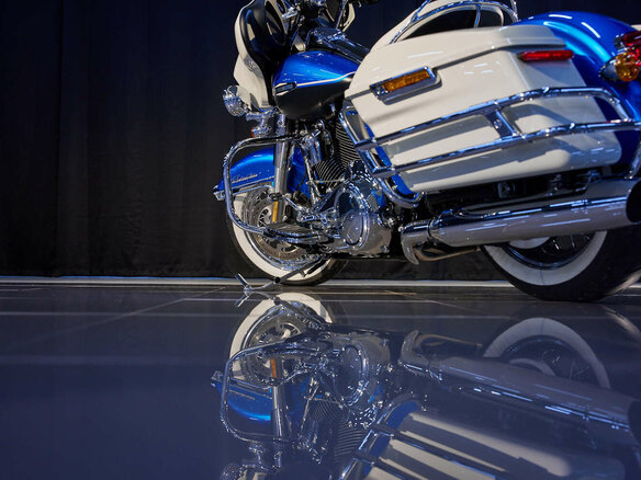 2021 Harley-Davidson Electra Glide Revival, голубой, 2750000 рублей - вид 34